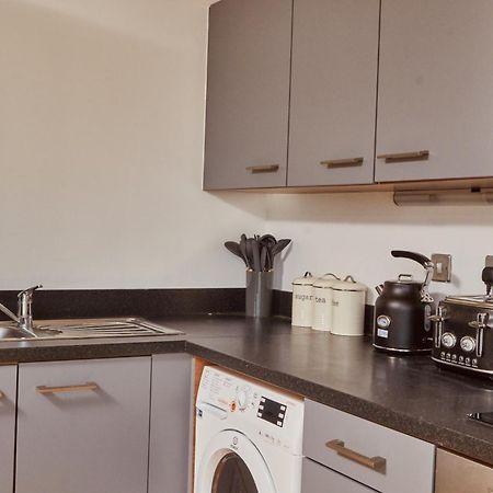 Central Leeds Dock Apt, Free Secure Parking! 2 Bed Eksteriør billede