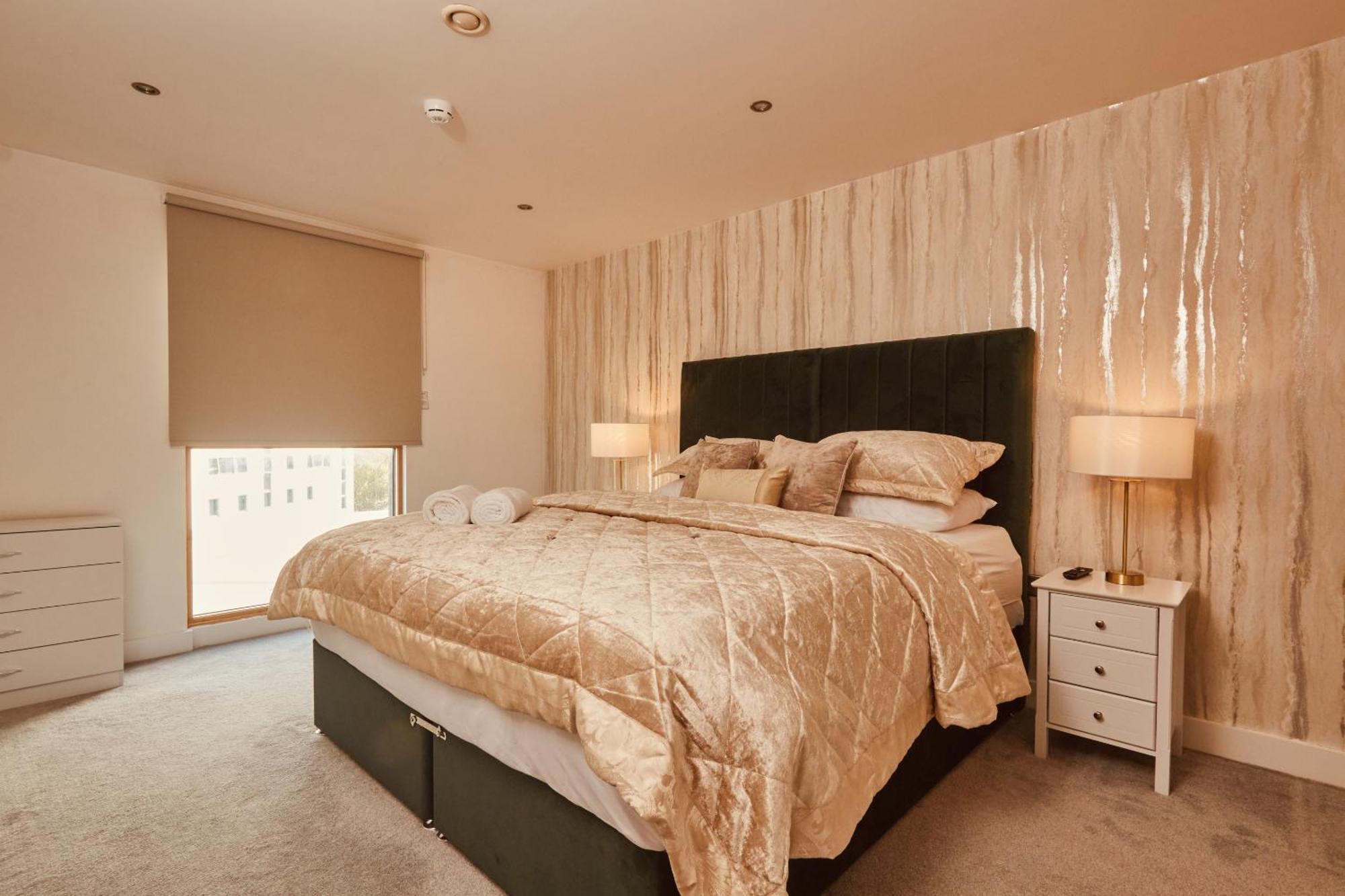Central Leeds Dock Apt, Free Secure Parking! 2 Bed Eksteriør billede